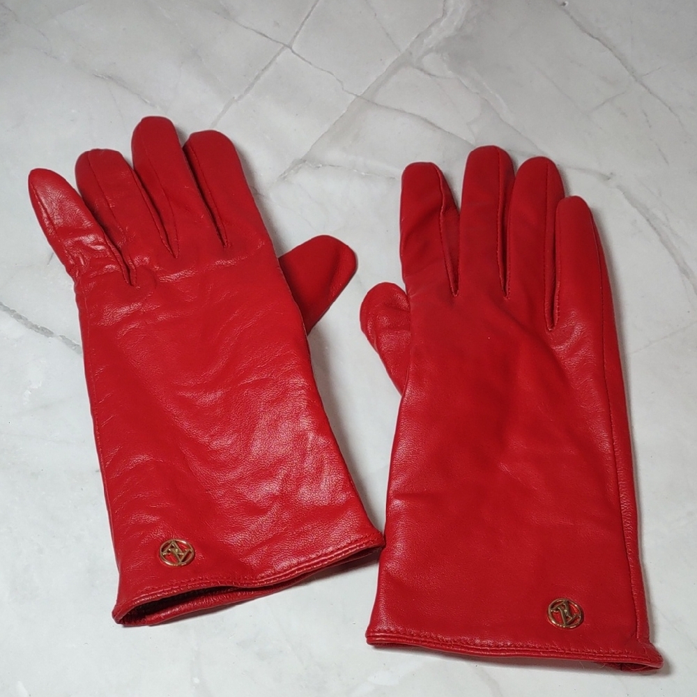Adrienne Vittadini Cashmere Lined Leather Gloves